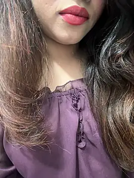 Yours riya11 online show from July 23, 7:11 pm