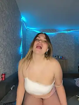 BabyEva   online show from June 6, 6:14 pm