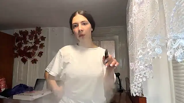 MargyClingingsmith online show from July 18, 9:23 am