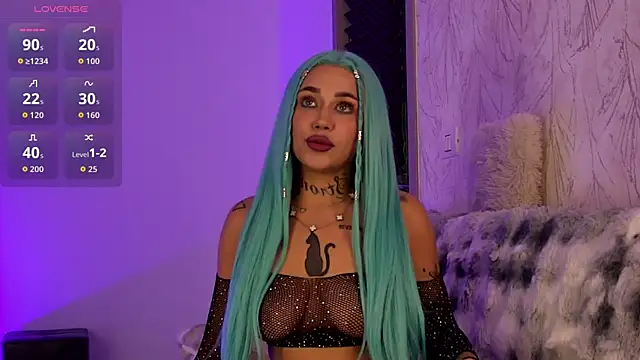 KyraDesire online show from June 13, 2:25 pm