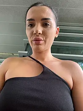 chloenyx online show from July 23, 12:35 pm