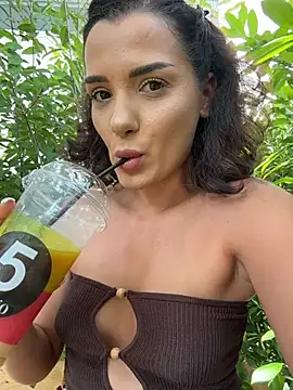 chloenyx online show from July 17, 1:37 pm
