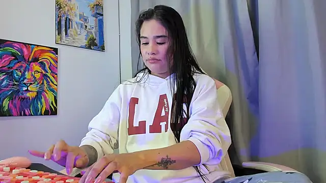 NattGray online show from June 21, 12:14 am