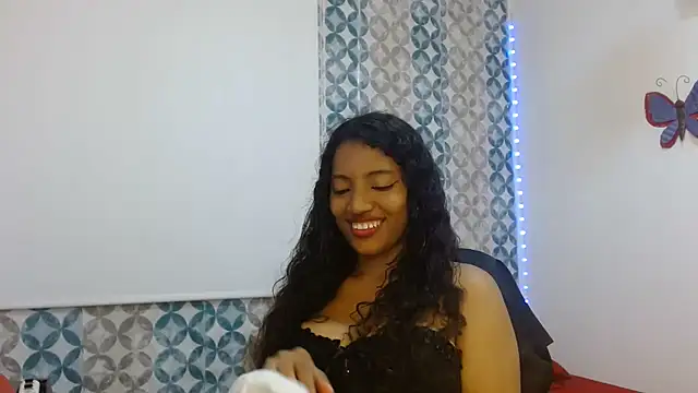 Isabellacarson online show from July 11, 6:08 pm