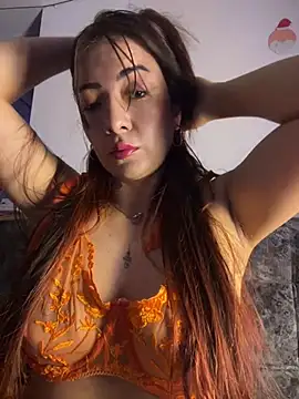 arilynn  online show from July 29, 6:02 am