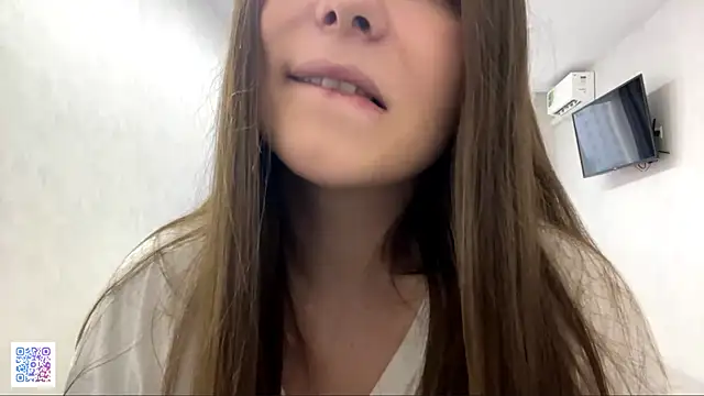 DianeAdams online show from July 23, 3:31 pm