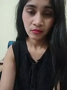 Naughty Kiara  online show from July 18, 11:02 am