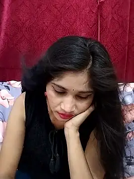 Naughty Kiara  online show from June 23, 4:32 am