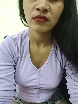 Naughty Kiara  online show from July 13, 8:26 am