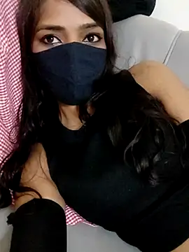Hot-Roshni online show from July 28, 1:32 pm