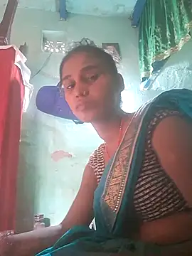 desiwife123coupl online show from July 28, 1:36 am