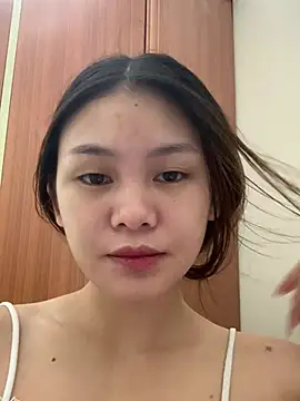 Weevi10 online show from July 28, 3:21 pm
