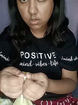MissRiyaLive online show from July 31, 7:04 pm