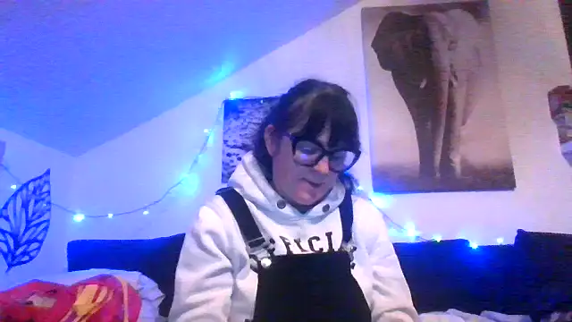 sexujuly88 online show from December 22, 10:35 pm