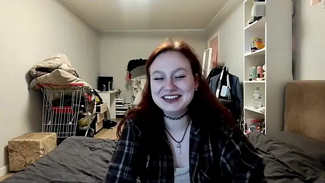 LoiseLovetto online show from June 20, 7:39 pm