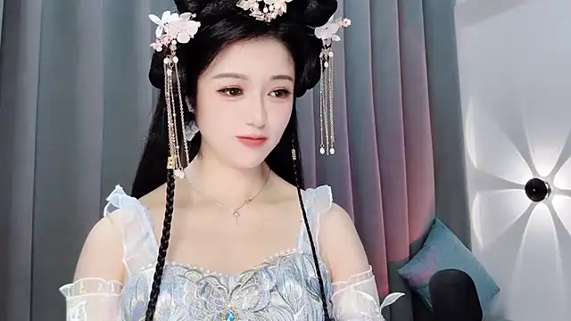 Momo-Wow online show from June 12, 6:43 am