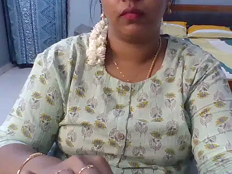 Tamil hot Meenu online show from June 17, 3:35 pm