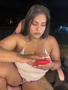 Nahomy-fire online show from July 22, 2:56 am