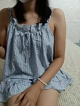  Bellanice  online show from July 29, 3:56 pm