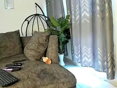 1 peaches online show from June 7, 8:54 am