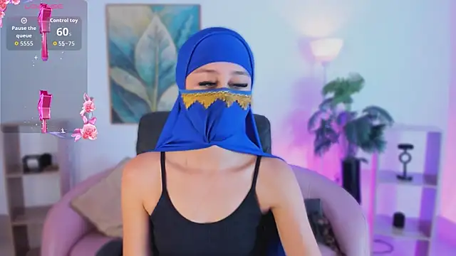 Alina Malak online show from June 15, 6:41 pm