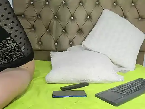 hanna fantasty online show from June 26, 2:18 pm