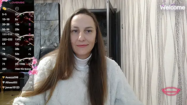Snapshot of Yevgeshka-Milashka chatting on October 17, 5:05 pm Yevgeshka-Milashka online show from October 17, 5:05 pm