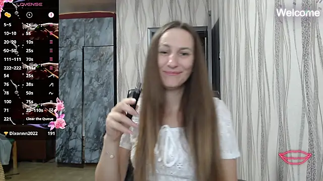 Snapshot of Yevgeshka-Milashka chatting on September 13, 7:38 am Yevgeshka-Milashka online show from September 13, 7:38 am