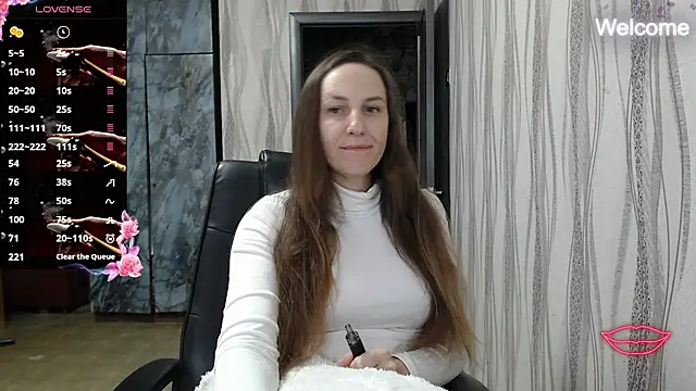 Snapshot of Yevgeshka-Milashka chatting on October 3, 6:51 am Yevgeshka-Milashka online show from October 3, 6:51 am
