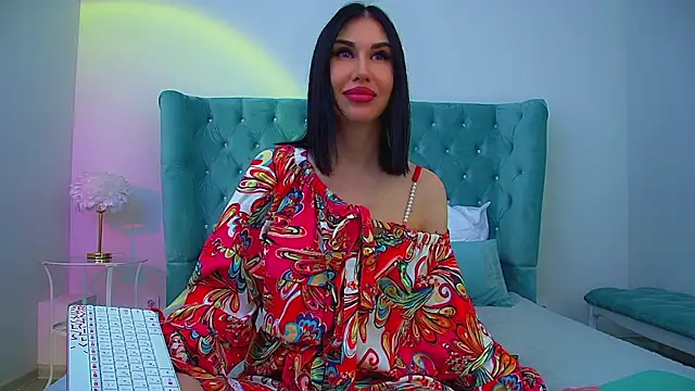 KaylaMous online show from June 28, 6:47 pm