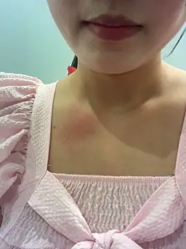-Nora  online show from June 5, 4:35 pm