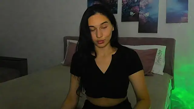 Camilla  Noor online show from June 20, 6:11 pm