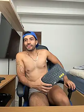 SantiagoMelendez online show from July 22, 3:46 pm
