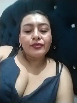 sussan sexymilf online show from July 17, 9:29 pm