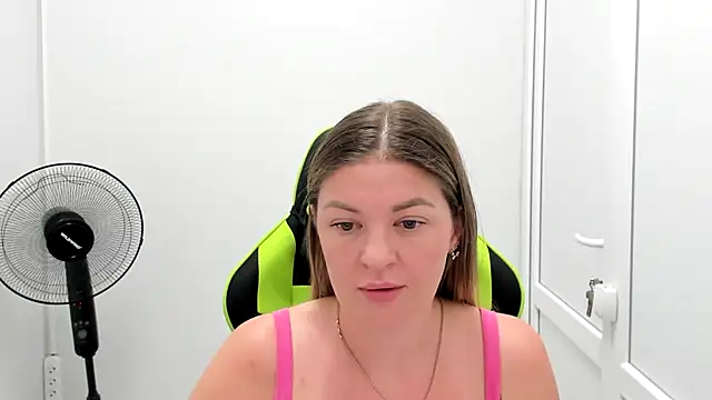 MiaSummerr  online show from July 27, 12:24 pm