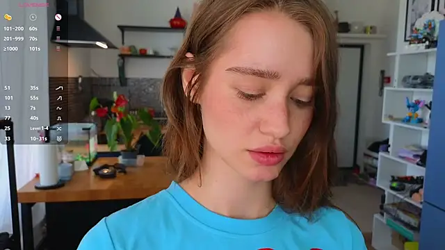 AliviaWithLove online show from June 26, 8:26 am