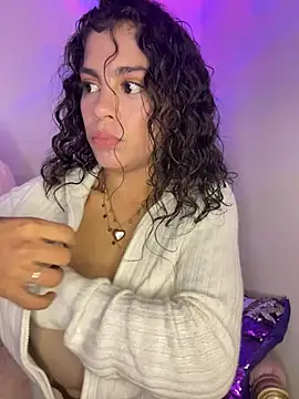 nina 18x online show from July 21, 11:16 pm