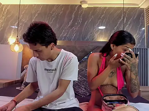 ChloeeAndMax online show from June 9, 12:37 pm