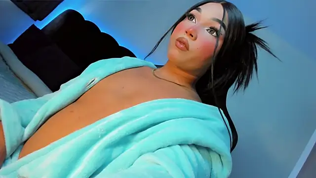 misstreslatin online show from June 28, 7:09 pm