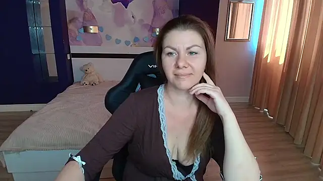 LunaKissesx online show from July 31, 11:33 am