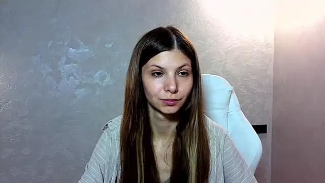 Audreybellamy online show from June 9, 8:58 am