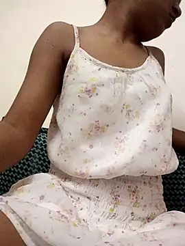 baby girl 099 online show from July 23, 8:33 am