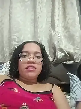 Esquetadinhas online show from July 18, 1:42 am