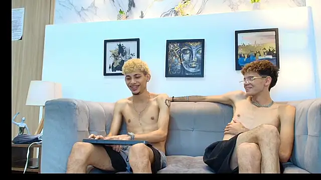 Hot skinny guys online show from June 11, 12:32 am