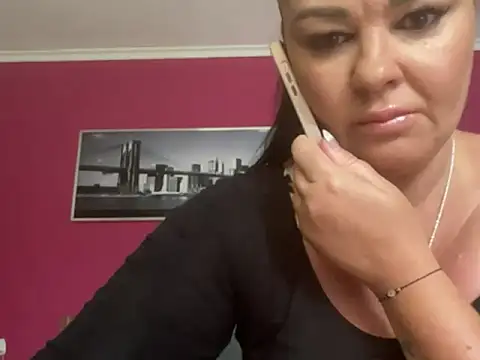 SecretLia69 online show from June 11, 6:43 am