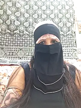SWEETY01990 online show from August 4, 8:04 pm