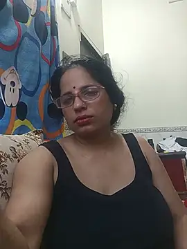 SWEETY01990 online show from July 13, 8:37 am