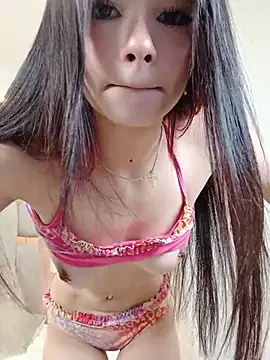 kailyhillerr online show from June 11, 9:28 am