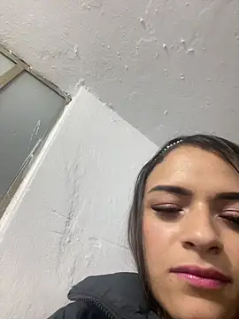  Melany Martinez online show from July 11, 12:10 am