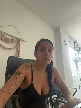 SOPHIA VELMONT online show from June 23, 2:37 pm
